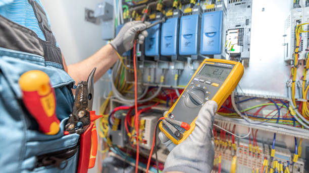 Best Electrical Contractors for Businesses  in Hickory, NC